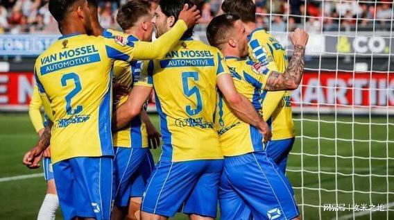 成中场双核 成中场双核